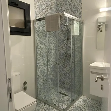 With Niche - Caesar Apartmán